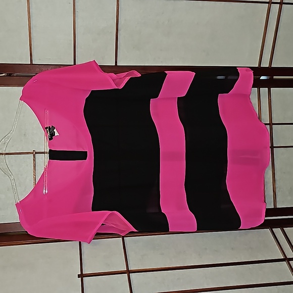 EUC button back blouse - Picture 1 of 4